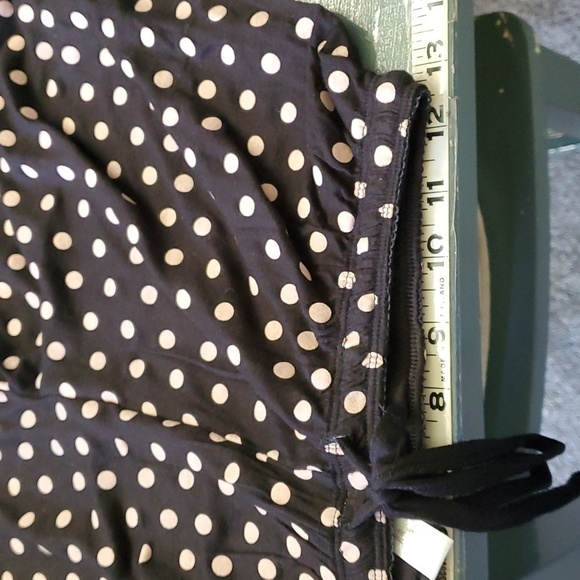 PJS. BLACK WITH PINK DOTS. size small petite. TANK TOP WITH Lace. Elastic waist. - Picture 8 of 8